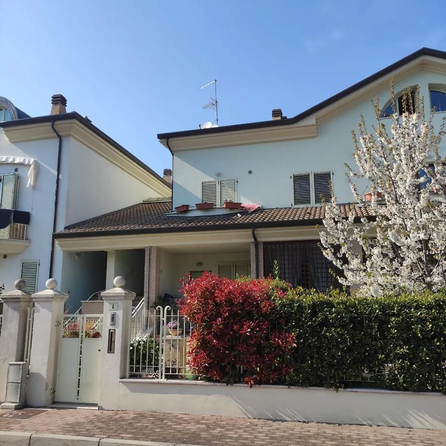 La Casa Nel Gelso Διαμέρισμα Μπελάρια-Ιτζέα Μαρίνα